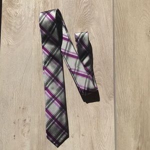 Calvin Klein slim tie